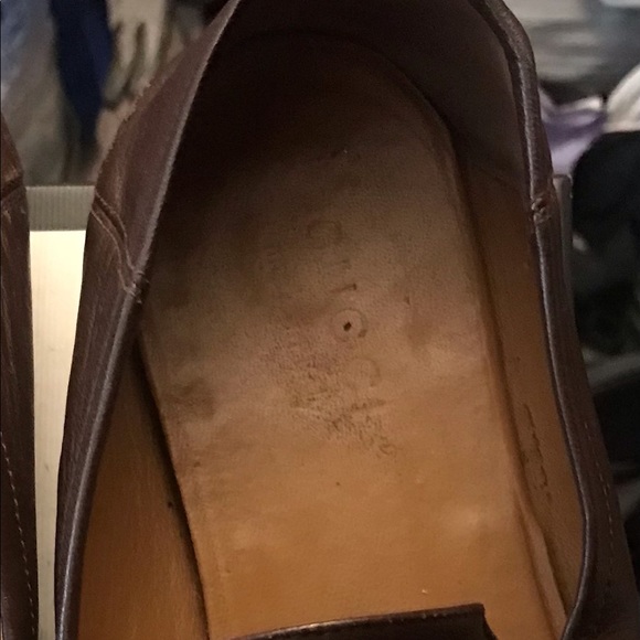 Men’s well loved authentic Gucci loafers. - Picture 2 of 2